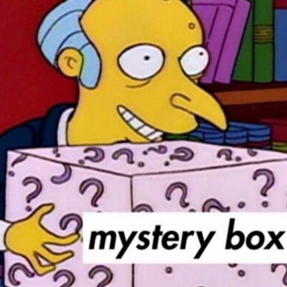 LUSH Mystery box